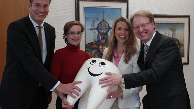 Zähne zeigen in der Visite